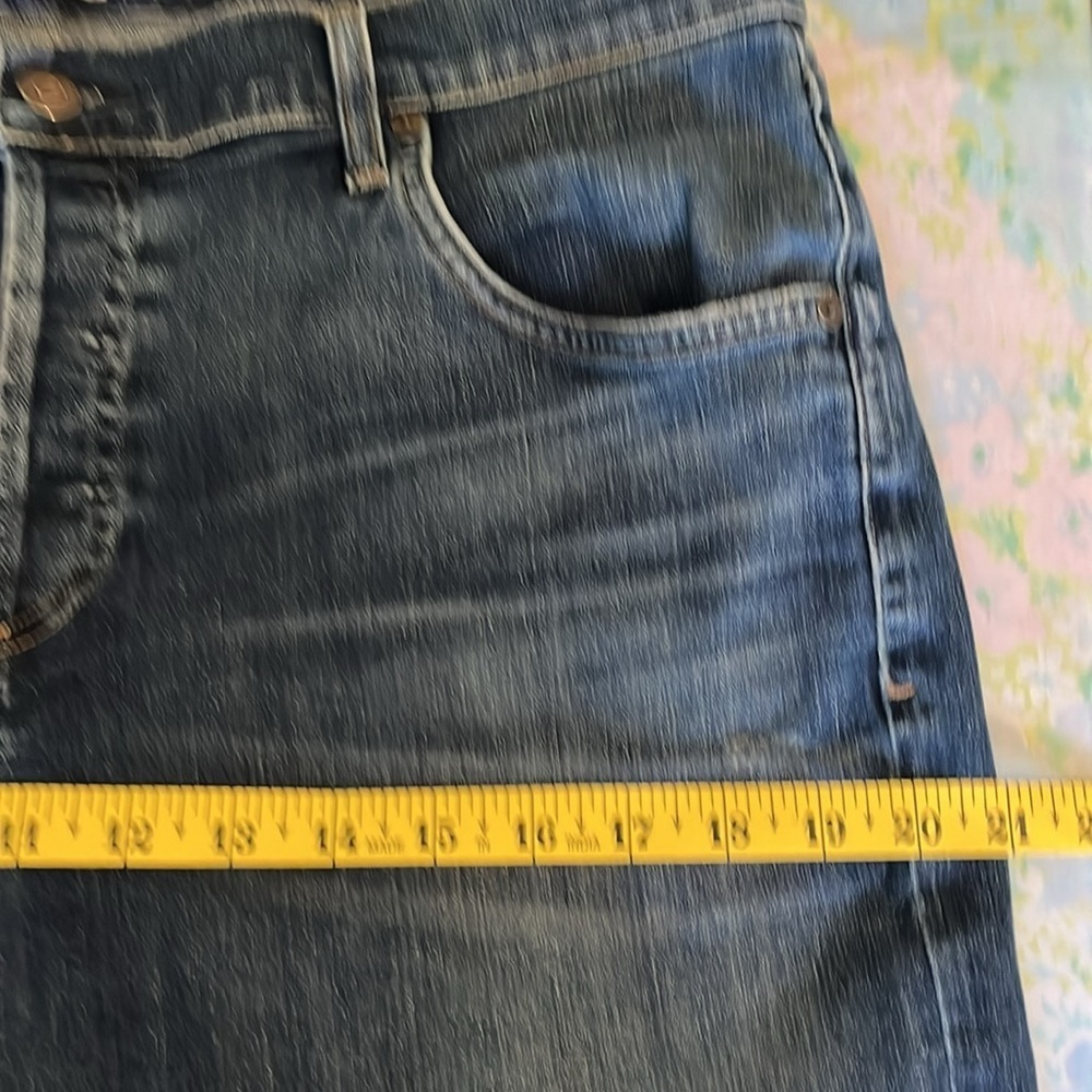Citizens Of Humanity Straight Leg Jeans in Dark Blue Wash - Picture 12 of 14